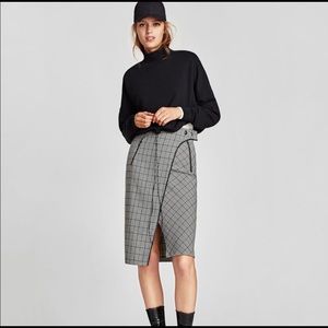 Zara pencil skirt